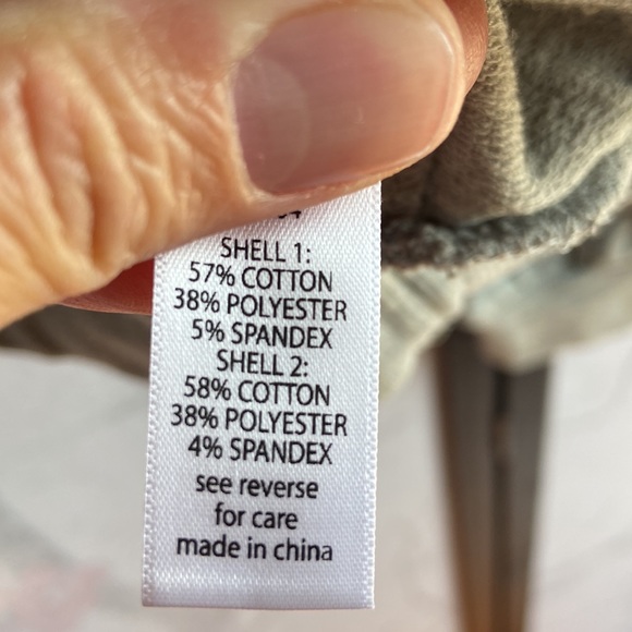 NWOT Heather Grey sweatshirt in size S - Picture 5 of 8